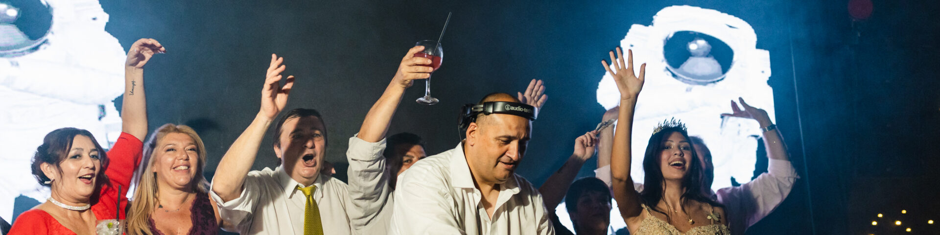 JUAN RIZZOGLIO DJ - Portada