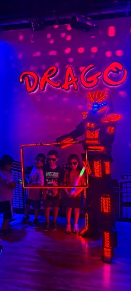 ROBOPREDADOR - Imagen principal