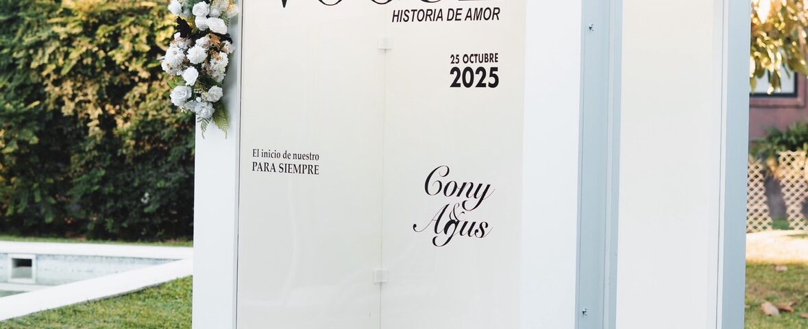 The Cover Box - Portada