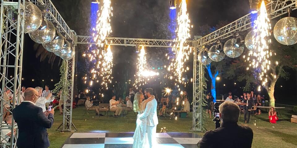 Daniela Diaz - Portada