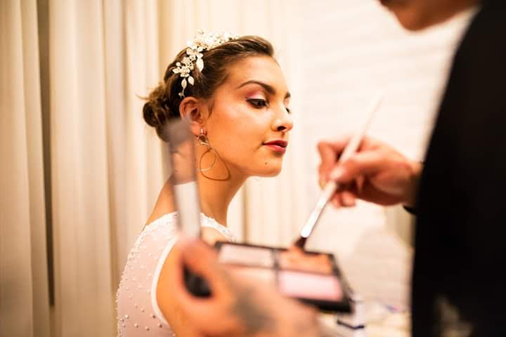 Yanina Delgado Maquillaje y Peinado - Portada