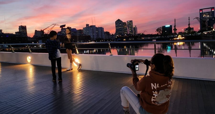 Mimi fotografa - Portada