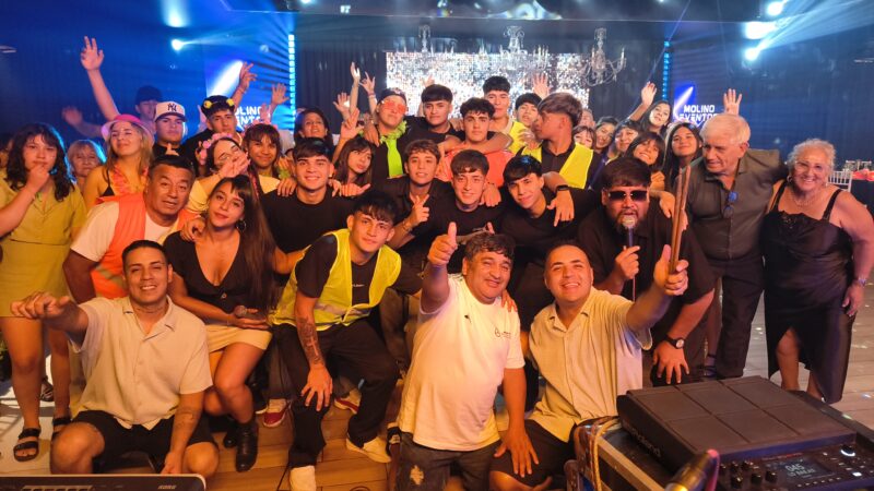 LO BAILAS - Imagen principal