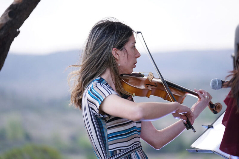 Lau Agazzani | Violín para bodas en Córdoba - Imagen principal