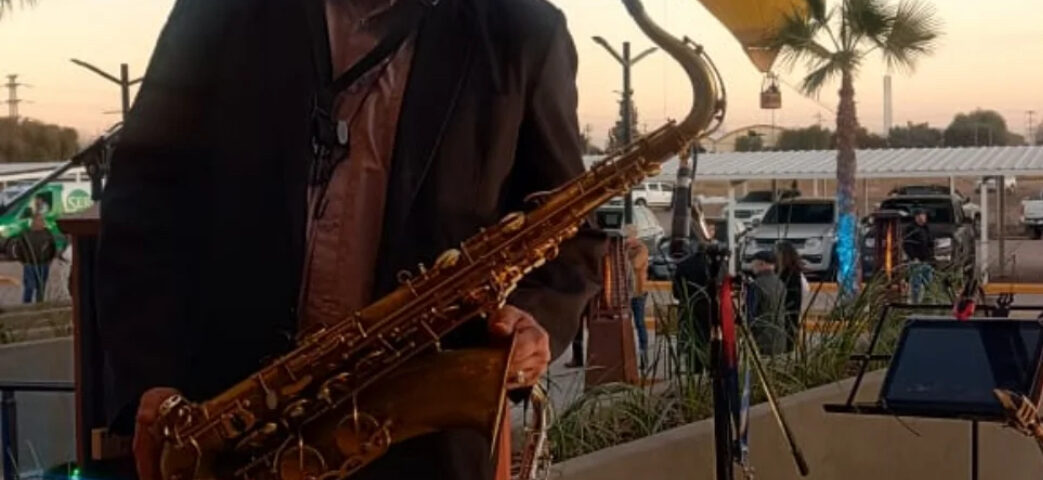 Lucas Vedia - Portada