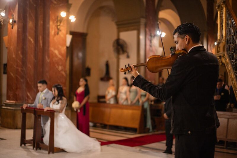 Violinista / Walter Diaz - Imagen principal