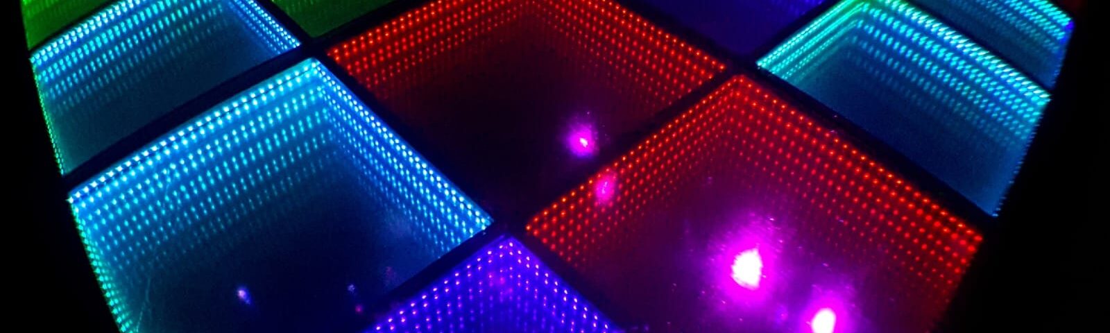Funny Floors Pista de Led 3D - Portada